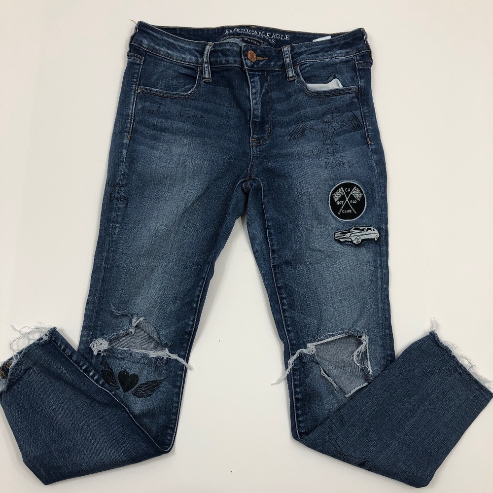 American Eagle Distressed Decorated Jeggings Sz 10